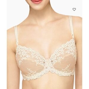 Wacoal Beige Lace Underwire Bra
